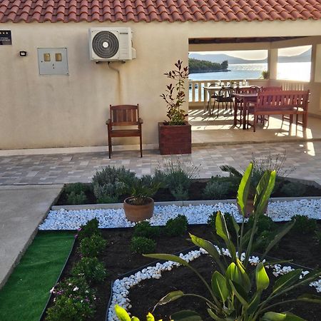 Apartments Melany Slano Luaran gambar