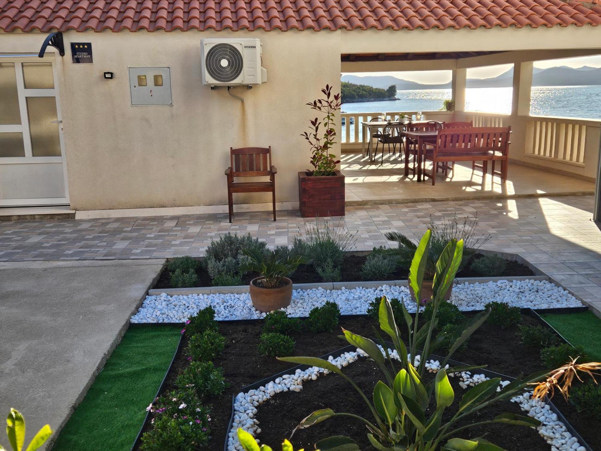 Apartments Melany Slano Luaran gambar